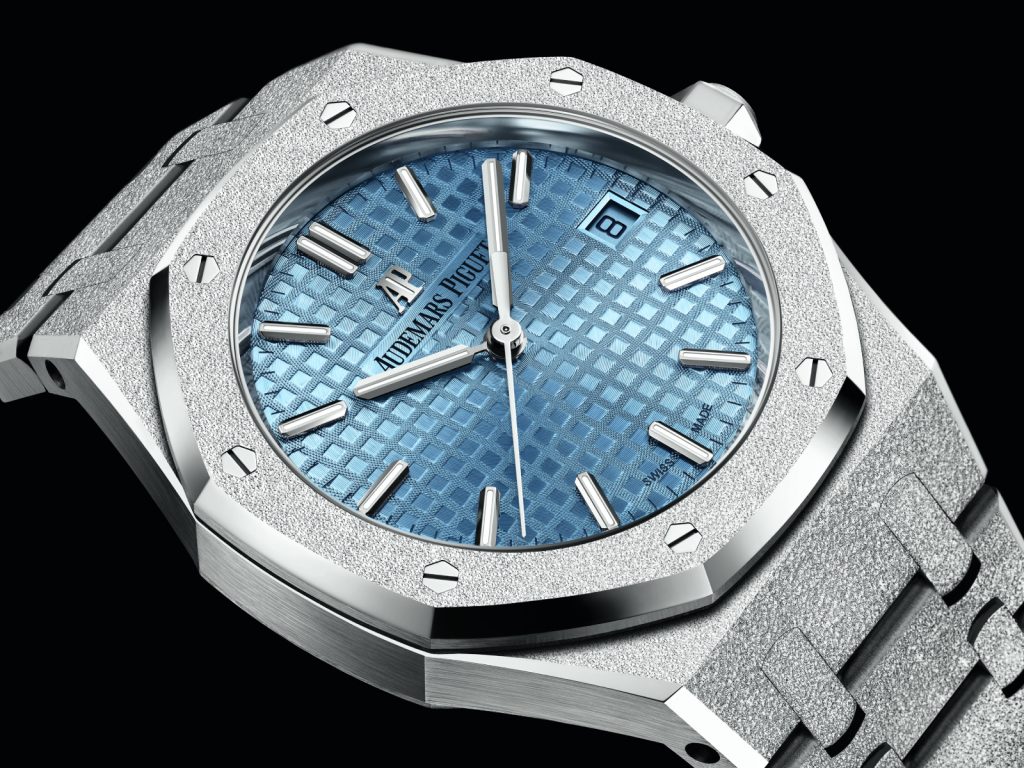 frost-turquoise-watch